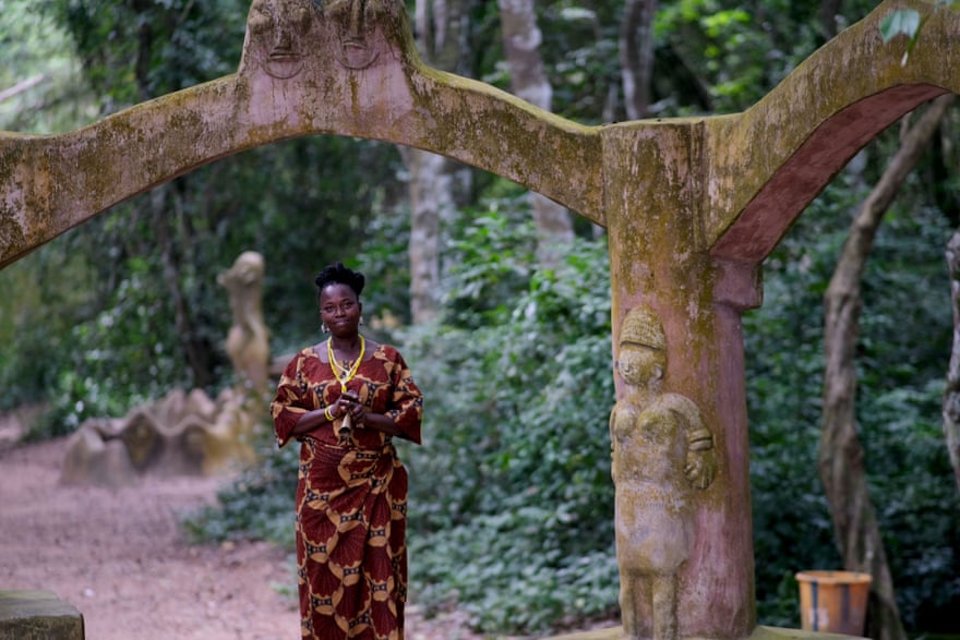 Osiniti Sikiru, another grove custodian.