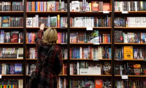 There are only 2 women in the top 10.