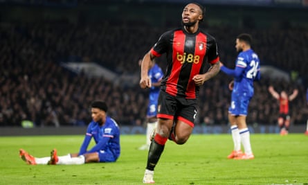 Antoine Semenyo celebrates after putting Bournemouth 2-1 up against Chelsea