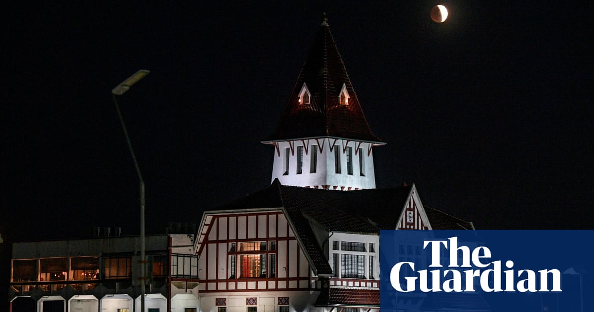 Partial lunar eclipse – in pictures | Science | The Guardian
