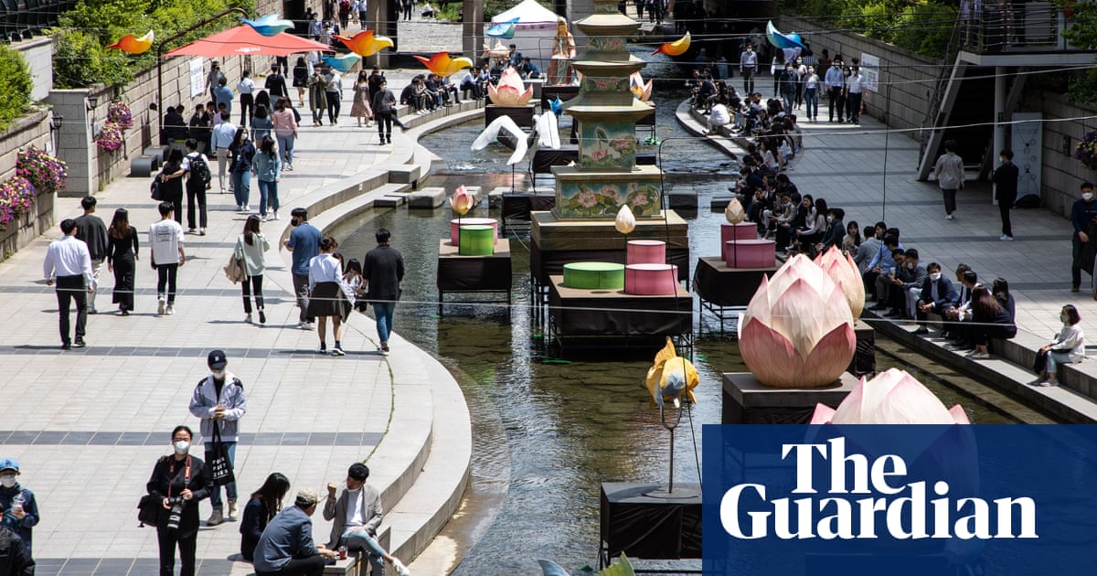 South Korea’s government has been forced to rethink a planned rise in working hours after a backlash from younger people who said the move would des