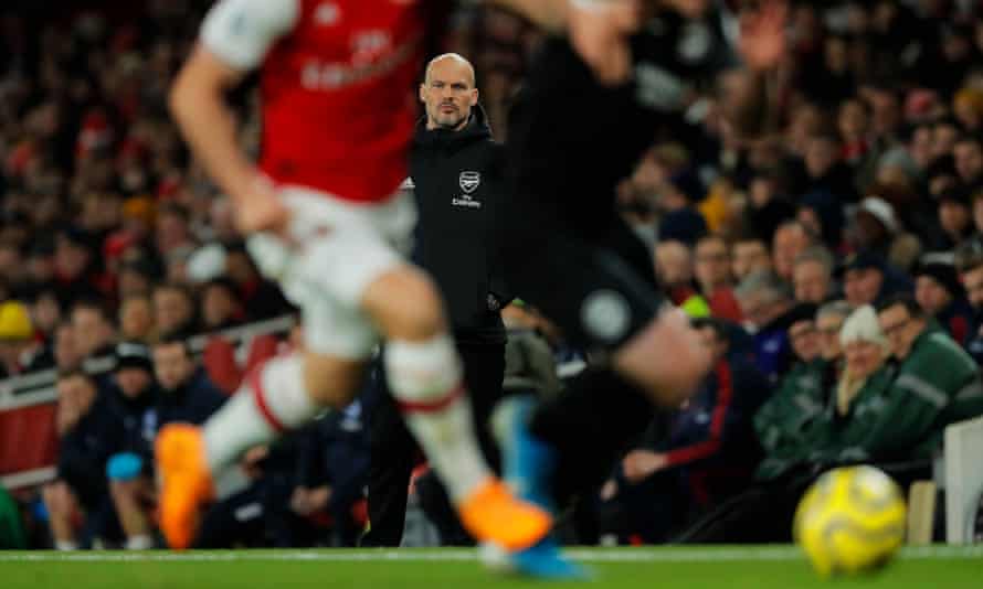 Freddie Ljungberg appeared increasingly frustrated as the game wore on
