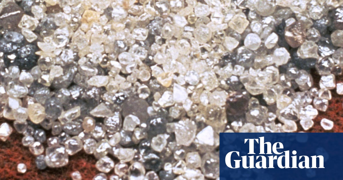 Dutch diamond dealer found guilty over staged €4.1m armed robbery