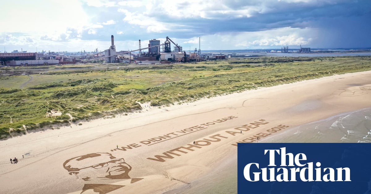 Gove portrait 'visible from space' appears on beach in Brexit protest