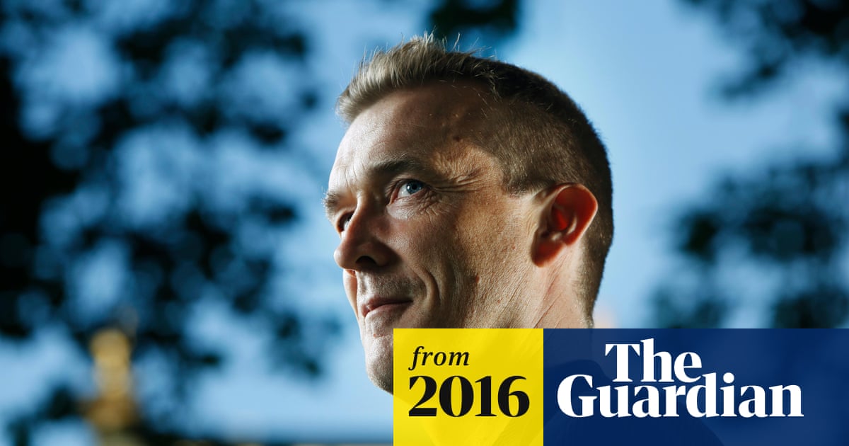Cloud Atlas Astonishingly Different In Us And Uk Editions Study Finds David Mitchell The Guardian Cloud Atlas Astonishingly Different In Us And Uk Editions Study Finds David Mitchell The Guardian