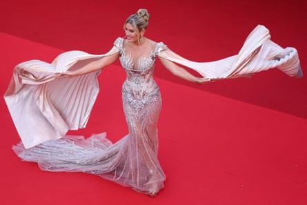 A push towards the conservative': Cannes tries to ban oversized outfits and naked dressing | Cannes film festival | The Guardian A push towards the conservative': Cannes tries to ban oversized outfits and naked dressing | Cannes film festival | The Guardian