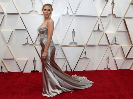 Scarlett Johansson in Oscar de la Renta