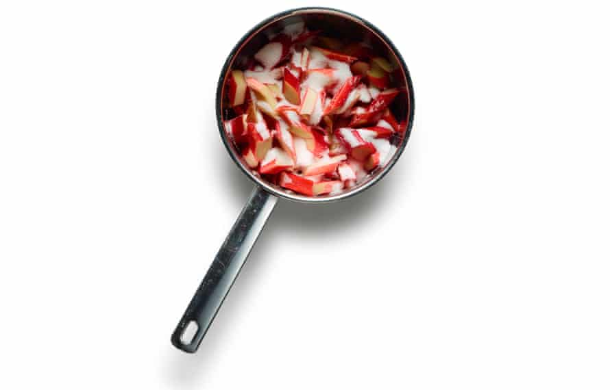 Felicity Cloake's easy fruit fool for Feast kids issue 03