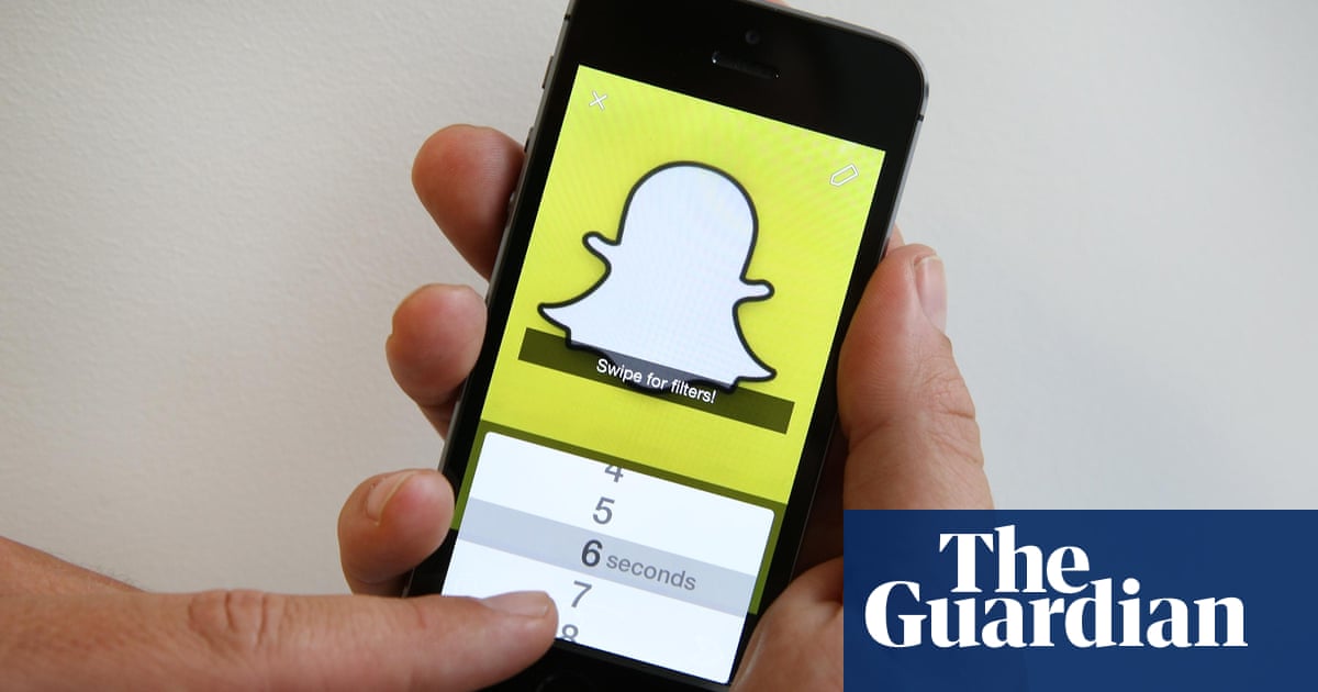 Snapchat Users Paying Up To Thousands For Custom Filters To
