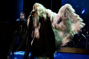 Stevie Nicks in 24 Karat Gold: The Concert
