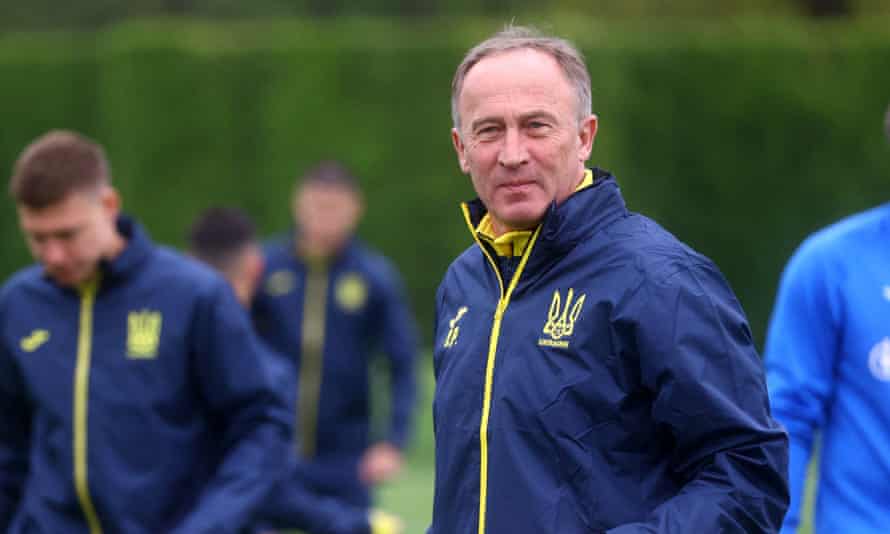 Ukrainas manager, Oleksandr Petrakov.
