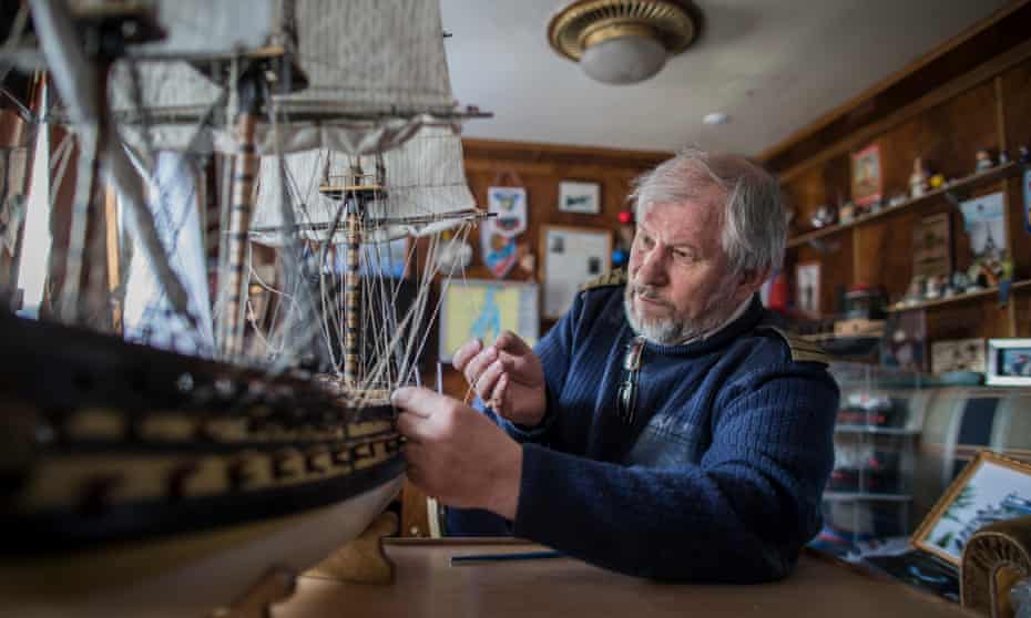 Viktor Chekhovskikh en su camarote.