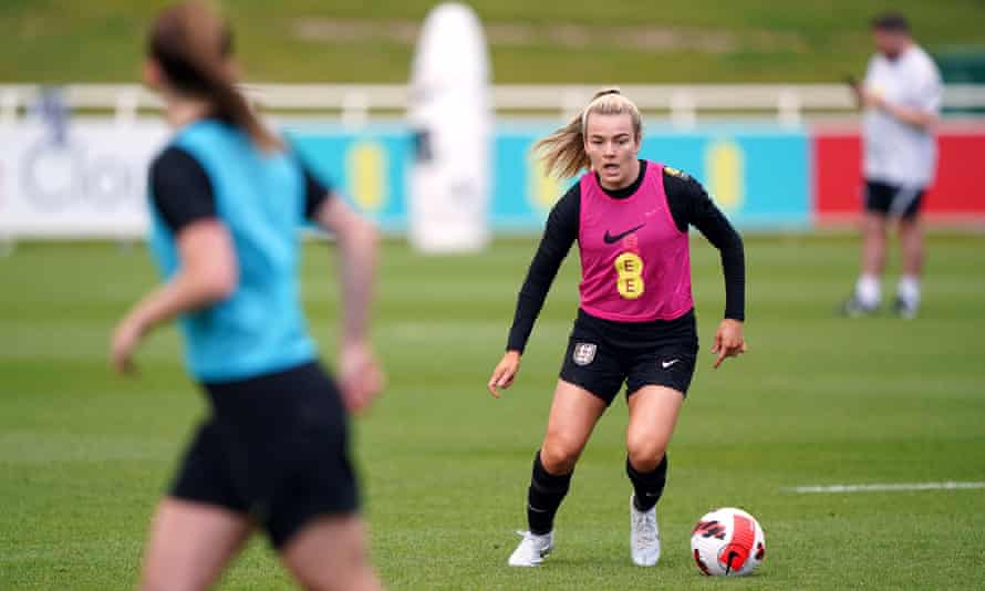 There will be pressure on Lauren Hemp to provide a creative spark, especially if Fran Kirby can't play the full 90 minutes.