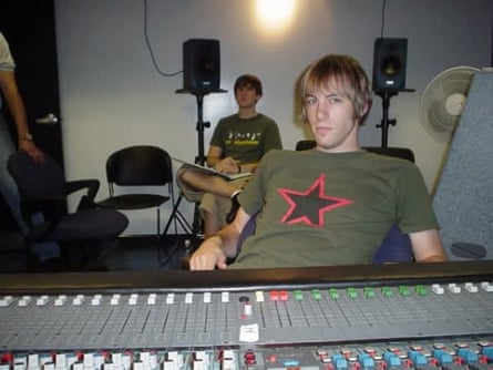 Jones at the mixing desk in 2002 (post-Evanescence).