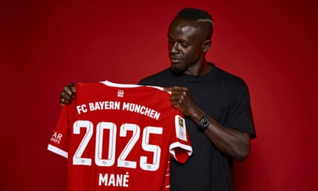 ‘The right time’: Sadio Mané completes Bayern Munich move in £35m deal
