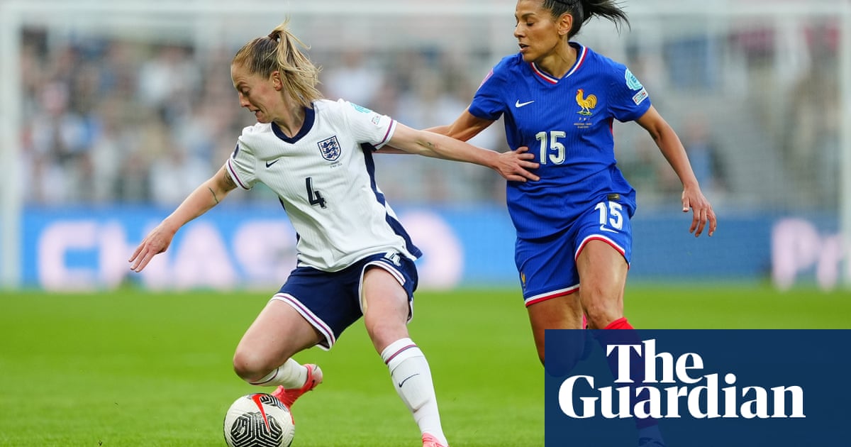 Chelsea swoop on WSL deadline day to sign Keira Walsh for £440,000 Chelsea swoop on WSL deadline day to sign Keira Walsh for £440,000