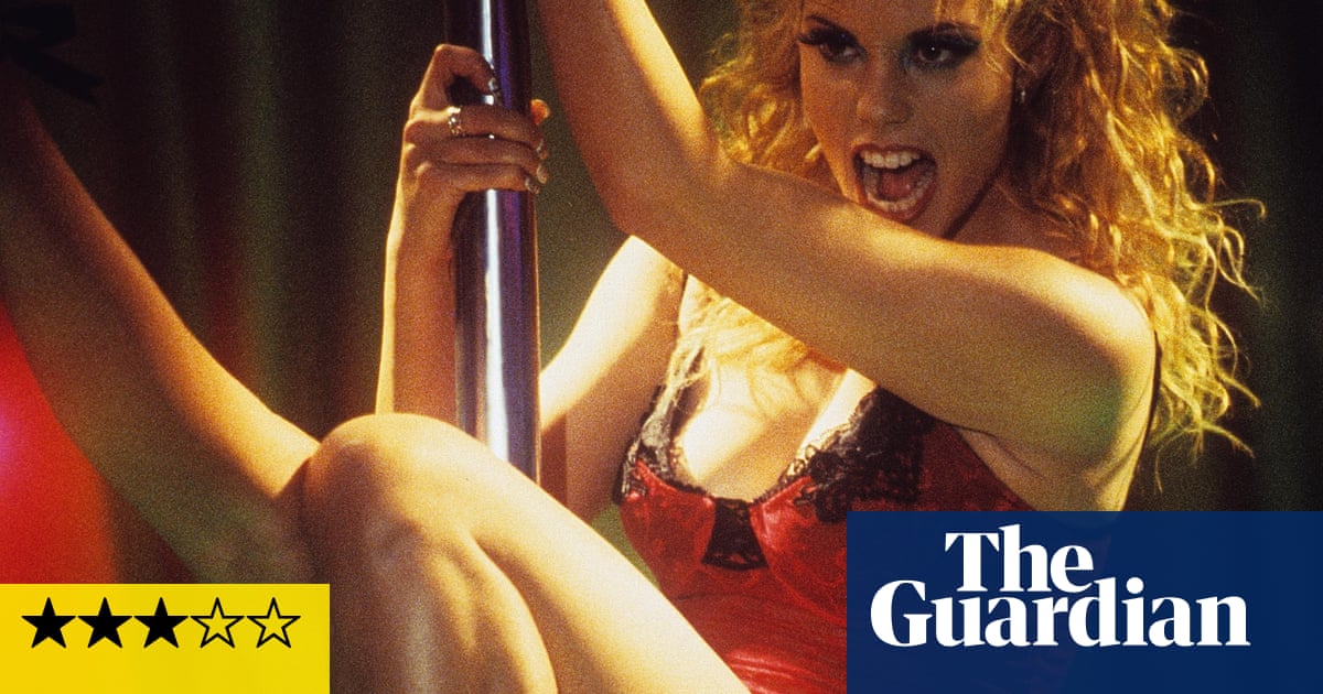 Showgirls review Paul Verhoeven's kitsch-classic softcore erotic drama is pure bizarreness