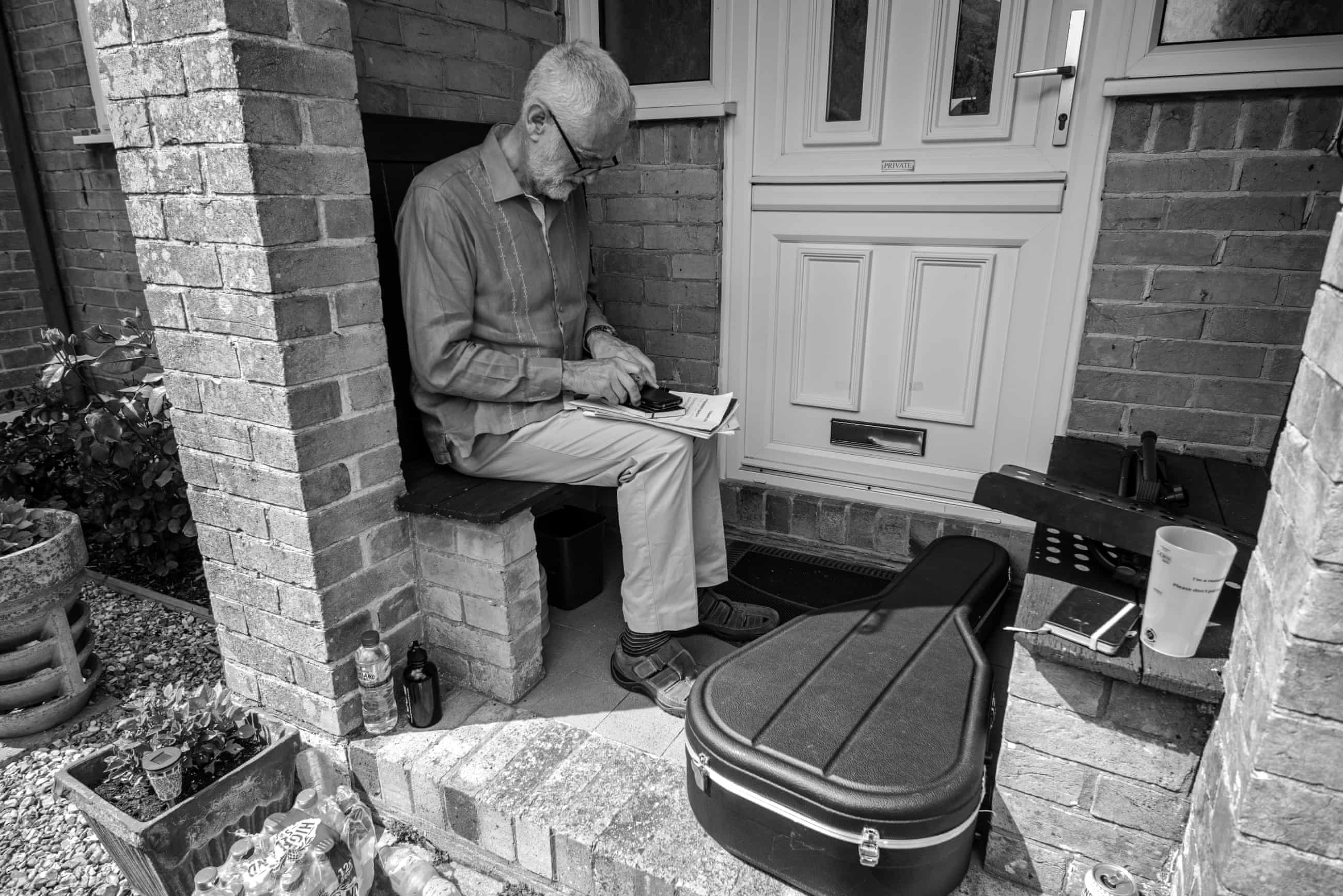 https://i.guim.co.uk/img/media/2a2d80890bd8031ceaf0da6da1a28719fba67323/0_0_5976_3992/master/5976.jpg?width=1300&quality=45&auto=format&fit=max&dpr=2&s=3569900ced5e99892ba01b9223d06b56 https://i.guim.co.uk/img/media/2a2d80890bd8031ceaf0da6da1a28719fba67323/0_0_5976_3992/master/5976.jpg?width=1300&quality=45&auto=format&fit=max&dpr=2&s=3569900ced5e99892ba01b9223d06b56