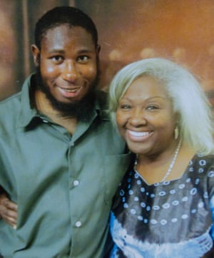 Craig Baxam with his mother Deanna in November 2015.