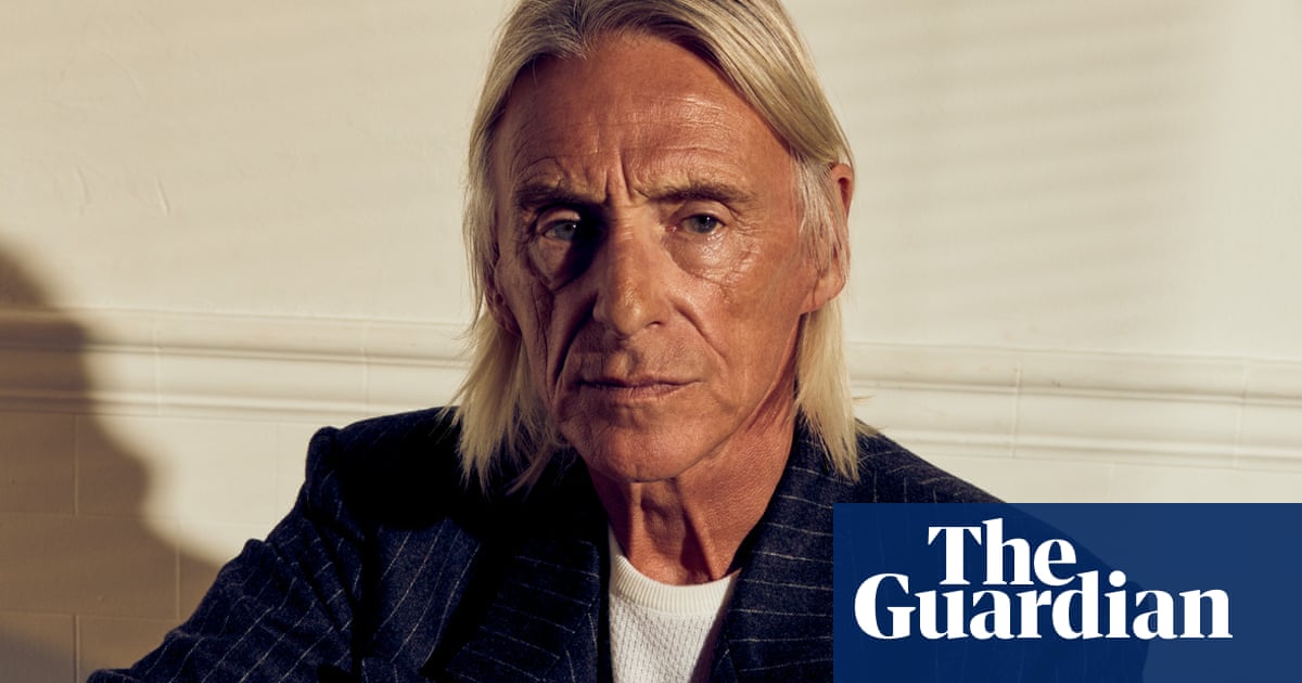 Paul Weller joins Lennon and McCartney with No 1 albums in five straight decades