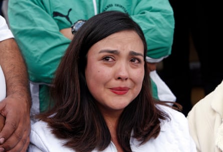Yadira Aguagallo, girlfriend of Paúl Rivas, cries during a demonstration in Quito on 1 April 2018.