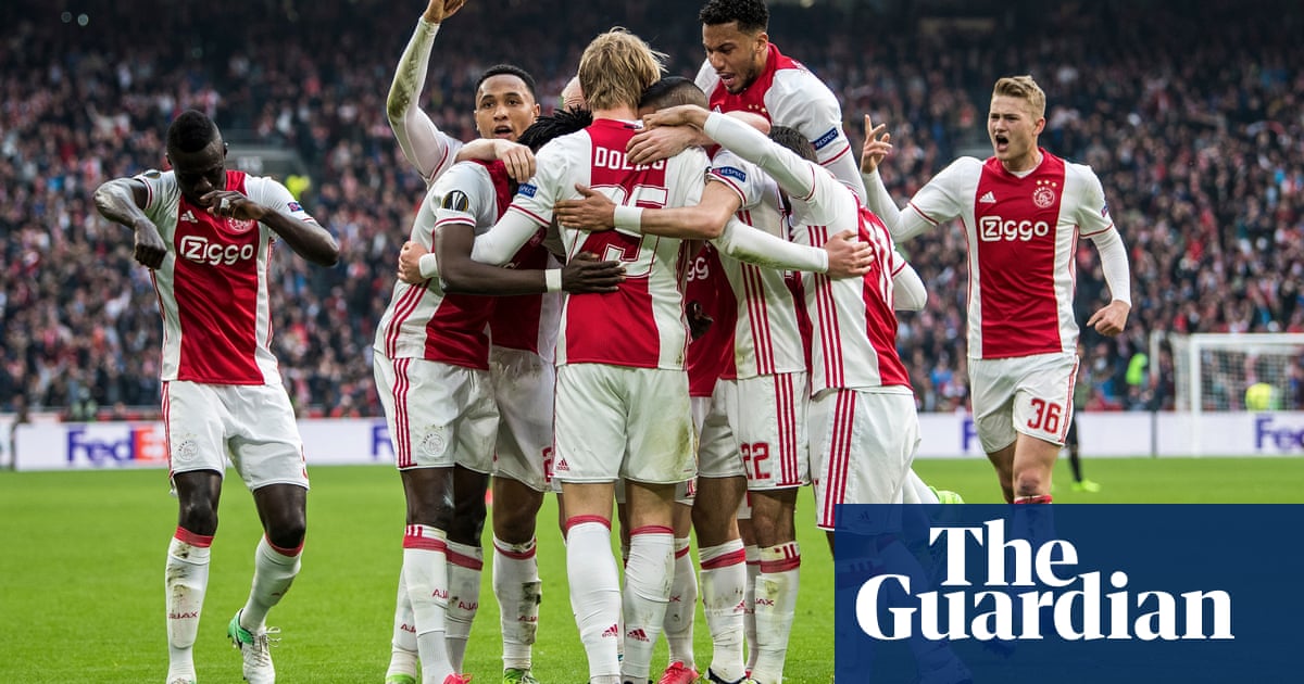 Ajax Return To The Cruyff Ideals As Peter Bosz Leads New