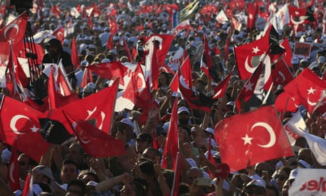 Supporters of Kemal Kilicdaroglu, the leader of Turkey’s main opposition Republican People’s Party, hold Turkish flags in Istanbul at the rally.