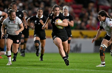New Zealand’s Georgia Ponsonby makes a break during Women’s Rugby World Cup semi-final against Canada.