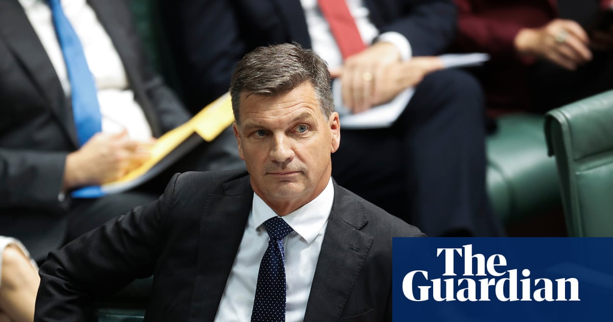 Liberal Party Prioritizes Sustainable Immigration Levels Amid Housing Crisis