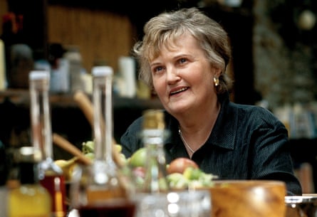 Brenda Fricker in Veronica Guerin, 2003.