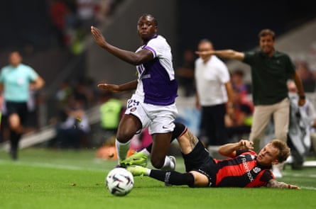 Toulouse’s Jaydee Canvot, pictured successful action against Nice, is expected to motion a five-year woody astatine Crystal Palace.