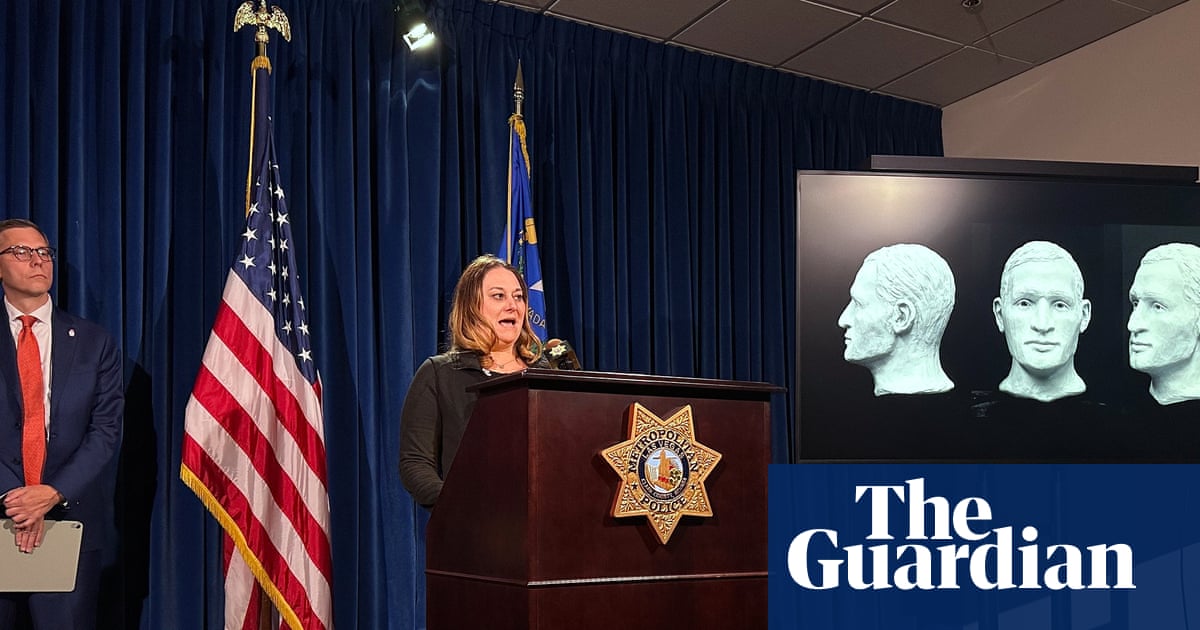 Police reveal identity of man found in a barrel in drought-stricken Lake Mead