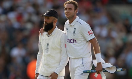 Moeen Ali and Stuart Broad after England’s victory against Australia in the fifth Ashes Test.
