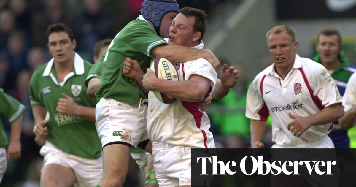 Football and rugby facing flood of claims over head injuries warning