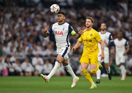 Cristian Romero in action for Tottenham