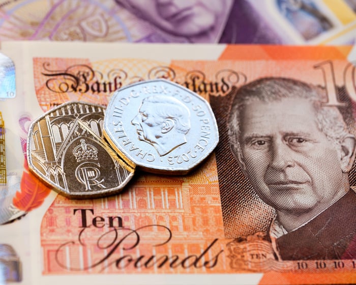 UK state pension likely to rise by 4.7% under triple lock