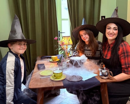 Wizard experience afternoon tea