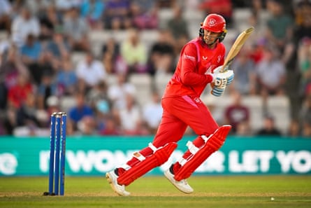 Joe Root successful action for Welsh Fire
