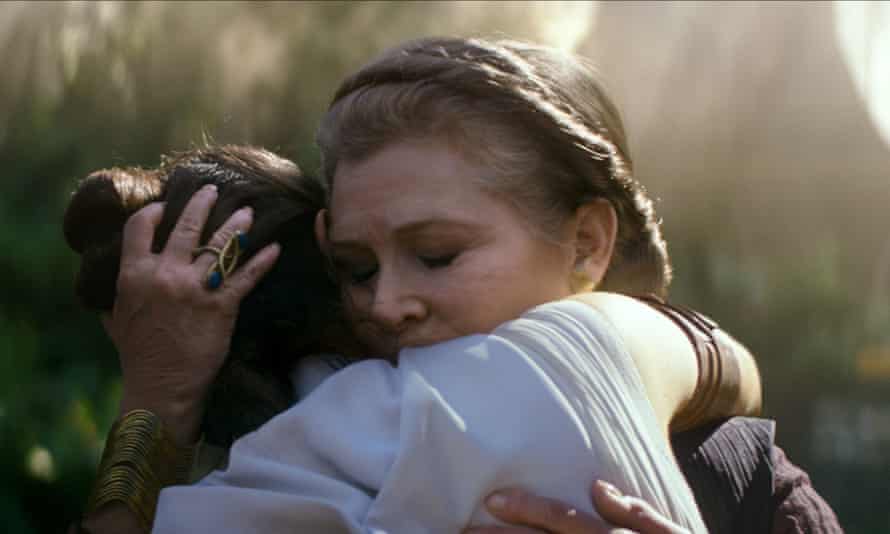Actors Daisy Ridley and Carrie Fisher in Star Wars: The Rise Of Skywalker