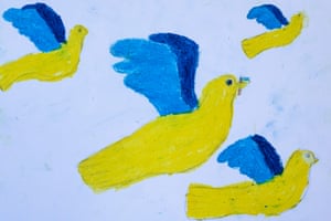 Nastya Savina, 8, drew doves in the colours of the Ukrainian flag
