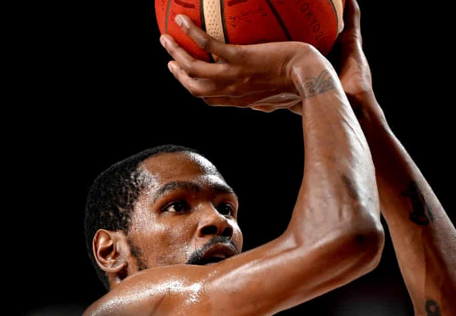 Kevin Durant of the USA shoots from the free-throw line during the quarter final with Spain.