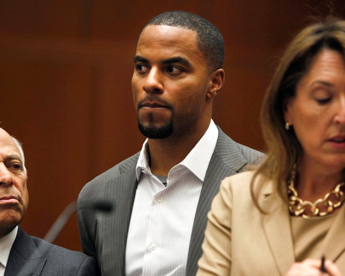 Serial rapist ex-NFL player Darren Sharper registers as sex offender in Virginia