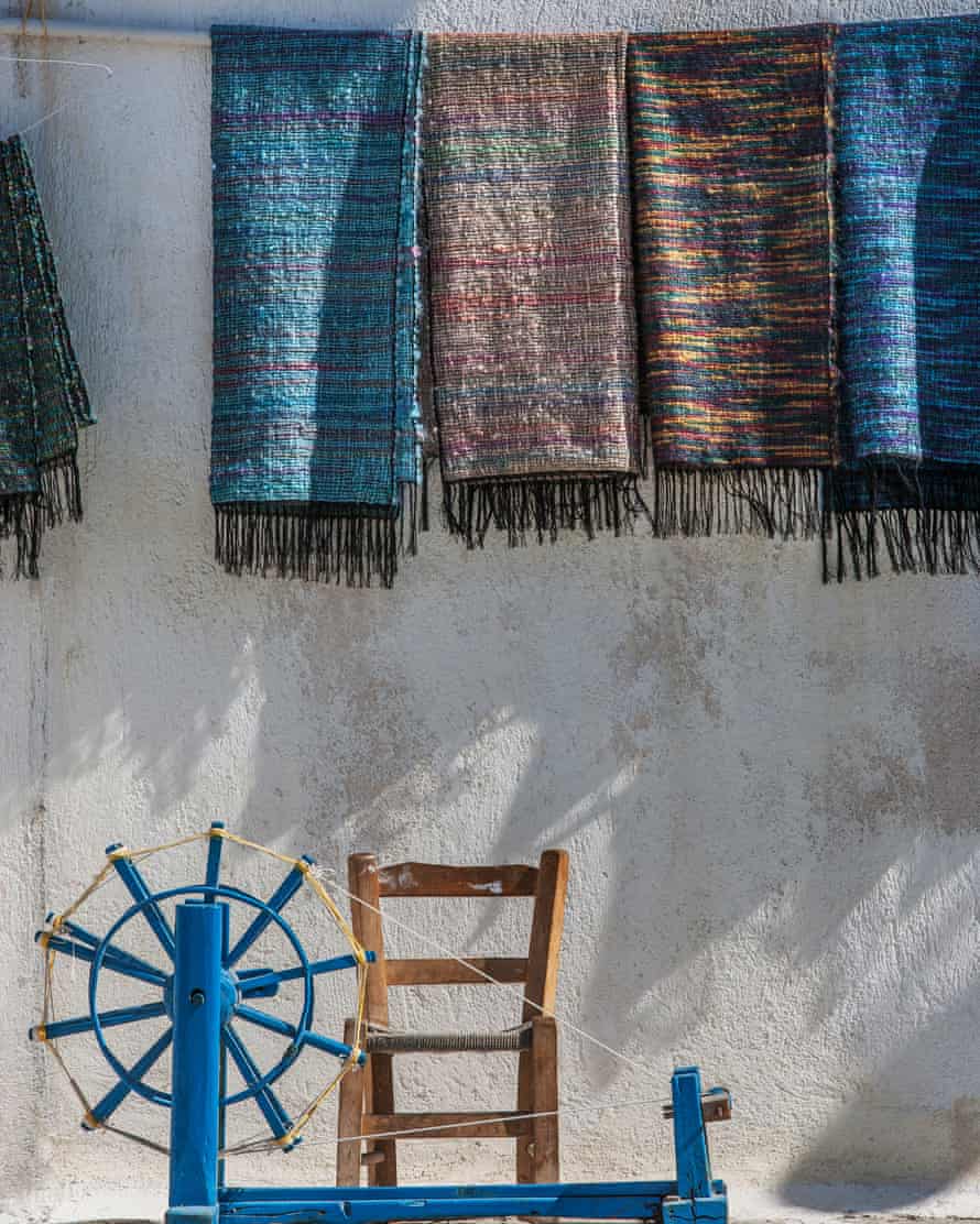 Loom weaving and traditional fabrics.