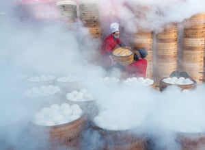 Huang Jianjun: Steaming Buns, Zhejiang 2020