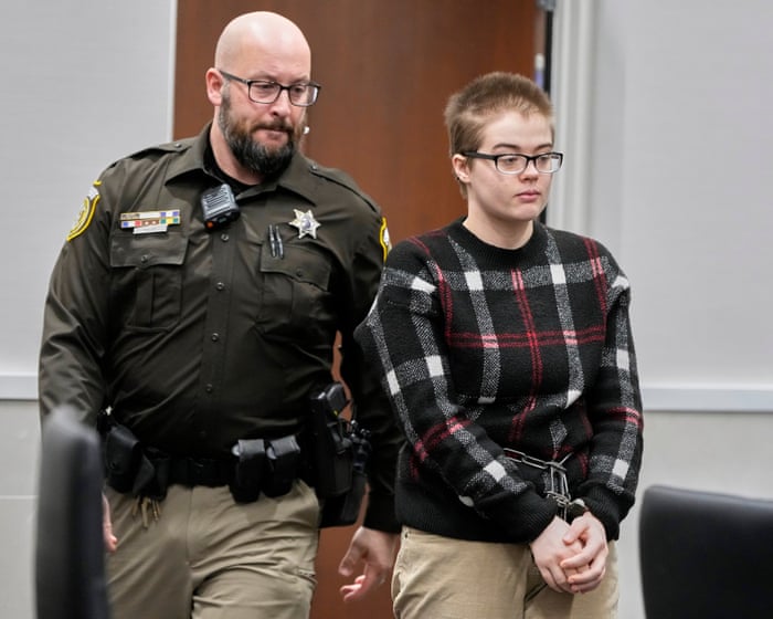 US woman behind Slender Man stabbing caught after escaping from group home