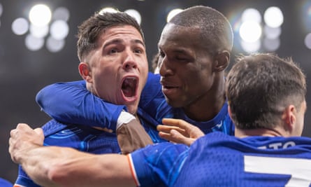 Chelsea players celebrate