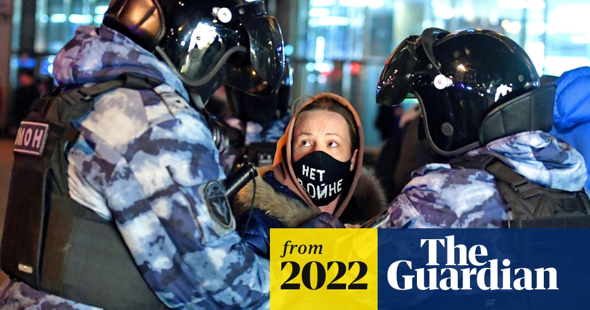 Thousands Join Anti War Protests In Russia After Ukraine Invasion Thousands Join Anti War Protests In Russia After Ukraine Invasion
