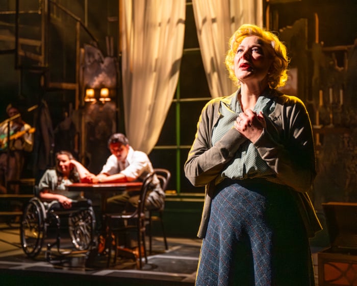 The Glass Menagerie review – cool gloom makes Tennessee Williams’s sadness hit harder