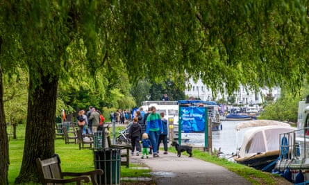 The river path at Henley