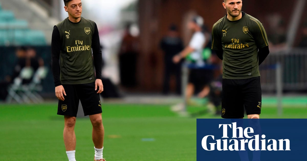 Arsenal’s Özil and Kolasinac ‘100%’ ready to play, says Unai Emery